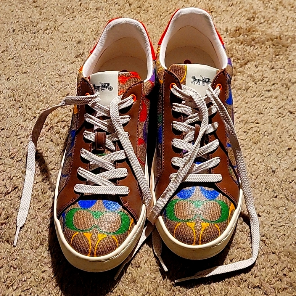 Coach signature rainbow low top 9.5 women's